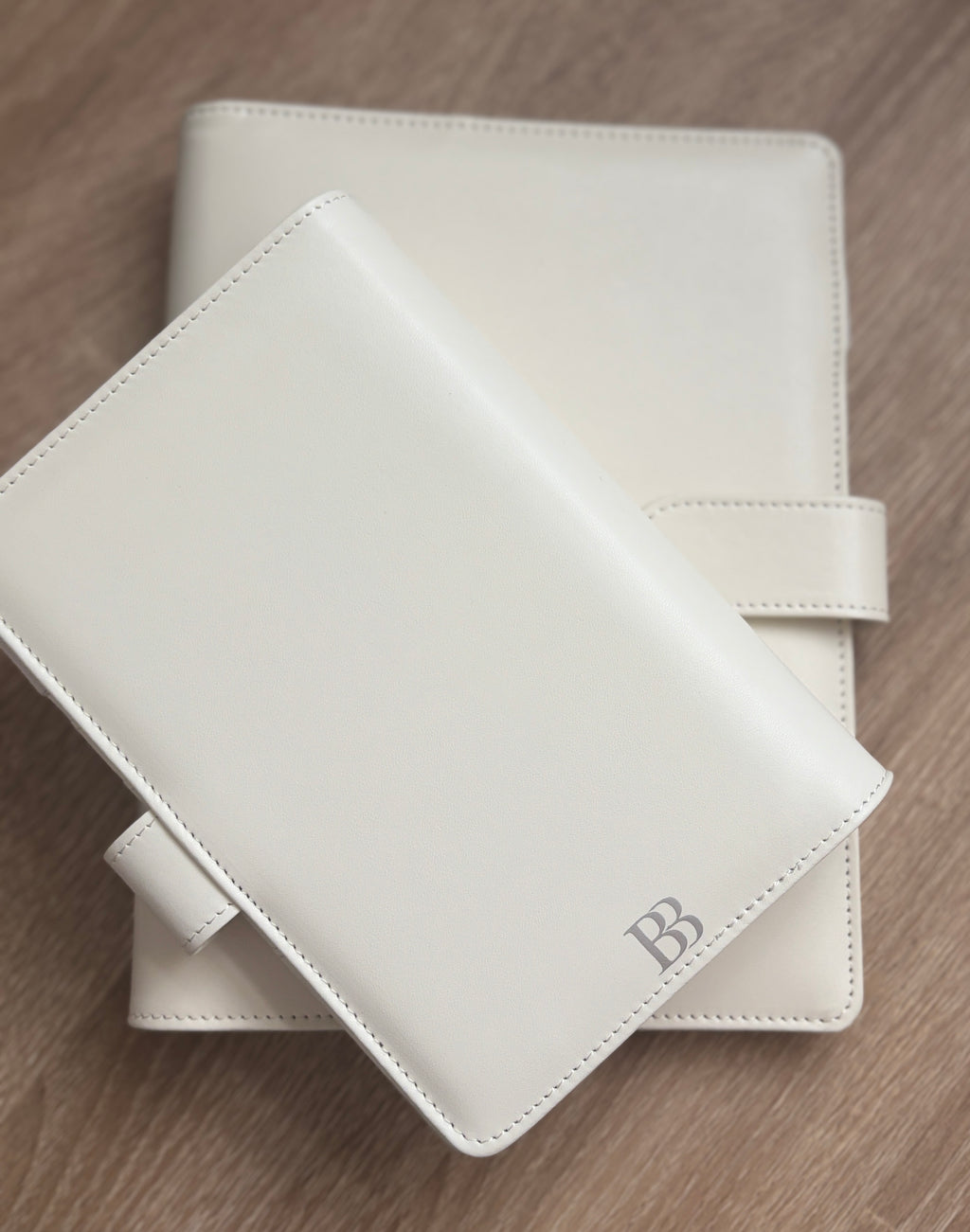 The Boutique Arctic White Binder