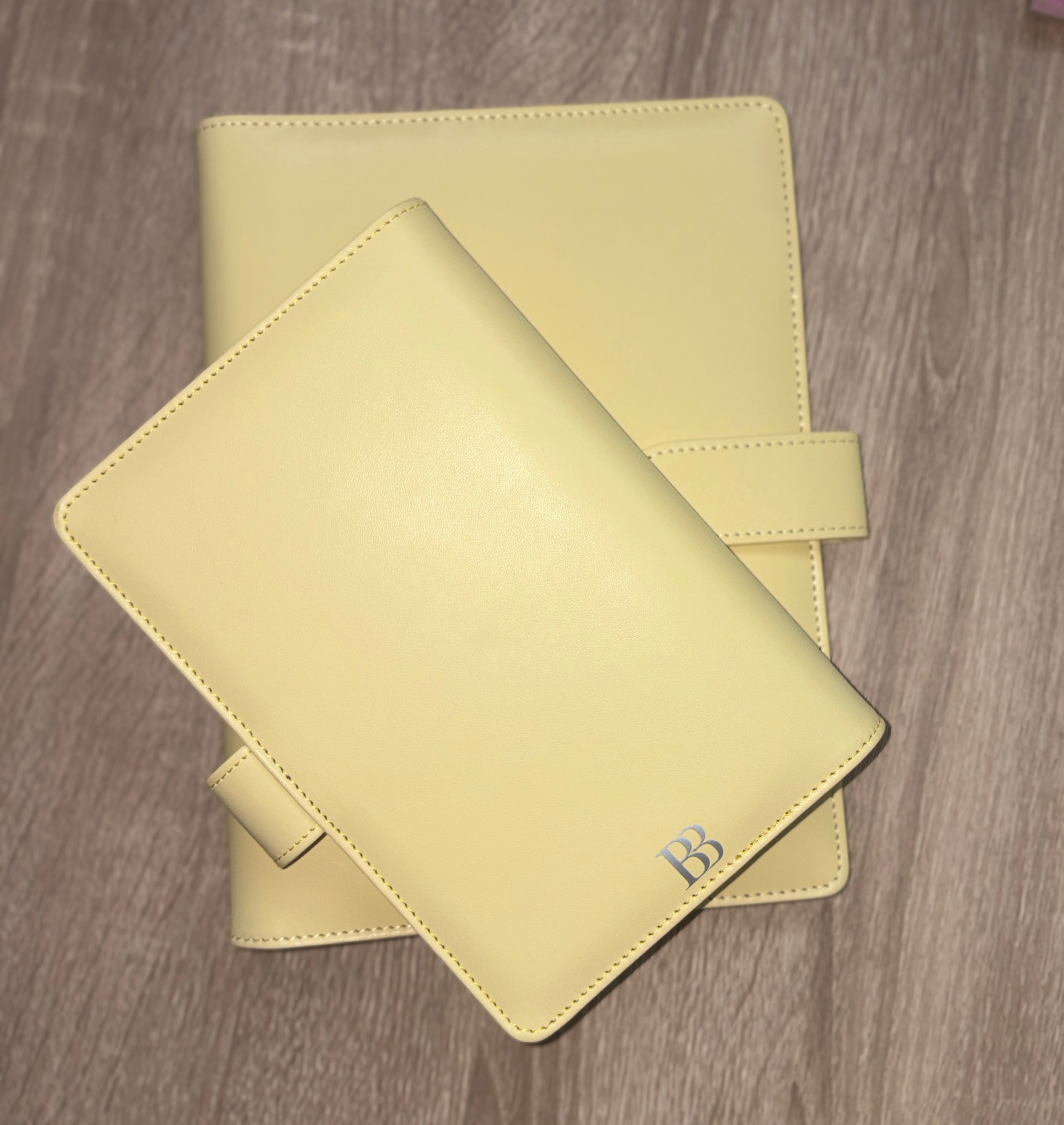 The Boutique Buttercup Yellow Binder